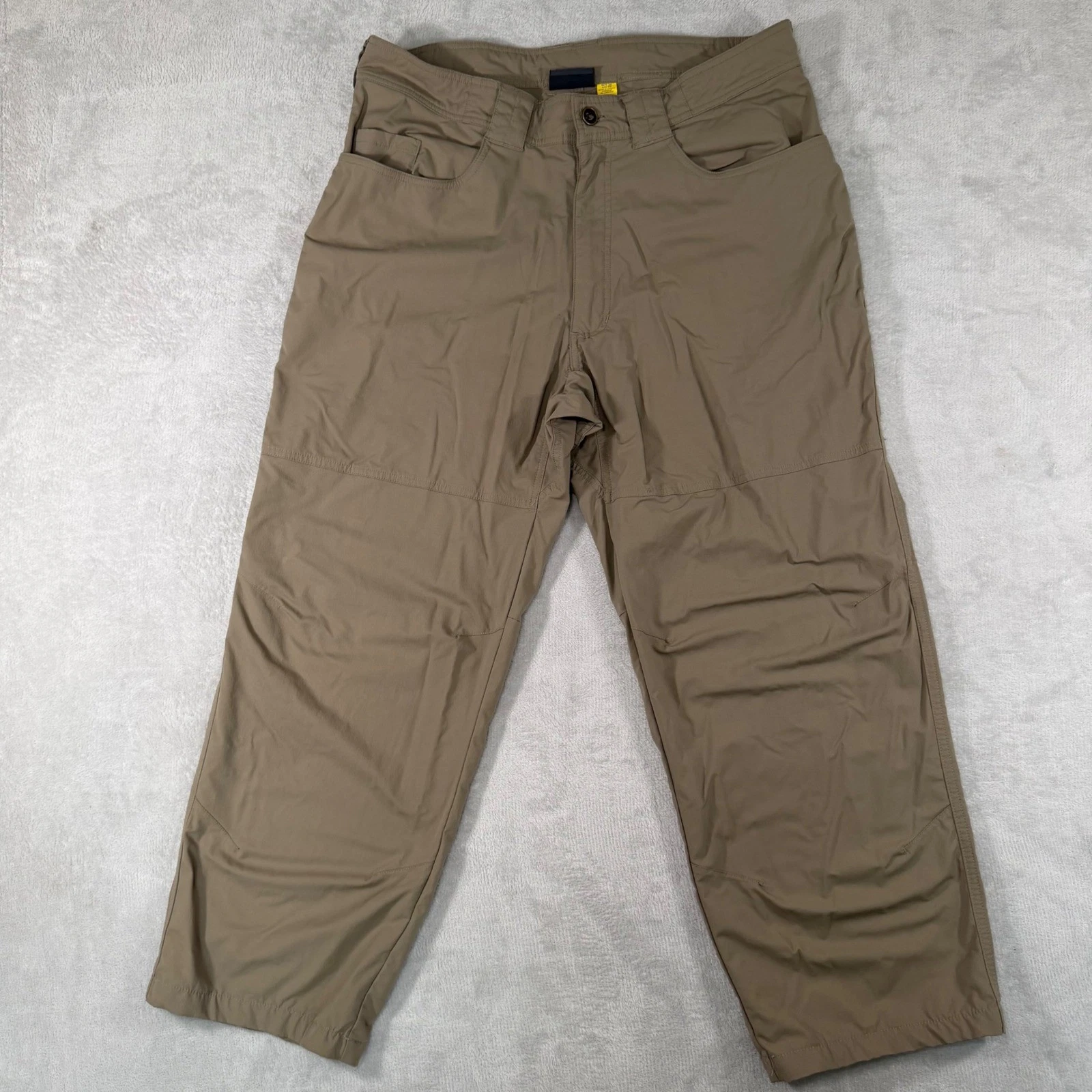 Cabelas Guide Wear Mens 36x32 Khaki Ripstop Hiking Pants M25PT083 Brown