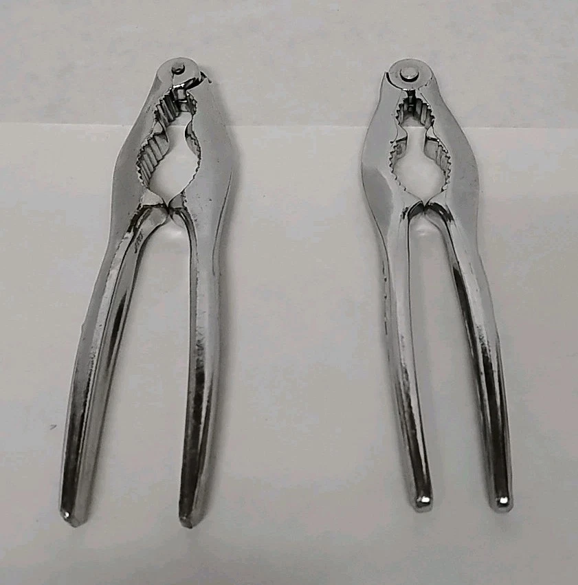 Pair of VTG Lobster/Crab Cracker-Filigree Side design Made in Hong Kong/Japan - Image 2 of 4