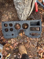 1973-1987 Chevy GMC Dash Gauge Instrument Cluster Bezel Trim 8679513