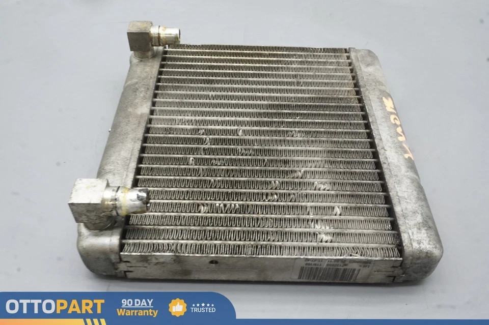 BMW 550i 2009-2019 enfriador de aceite del motor del lado del pasajero delantero derecho OEM 1721-7570103 Foto 3 de 4