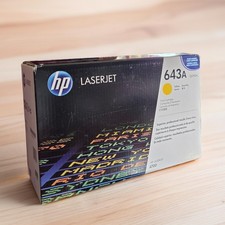 New Sealed Box Genuine OEM HP 643A Yellow Toner Q5952A LaserJet 4700 8I27S4a