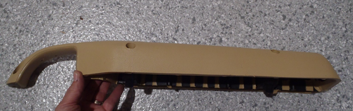 78-82 C3 Corvette RH Door --Doeskin/Tan Armrest--GM #471922/20124820--NOS - Picture 8 of 8