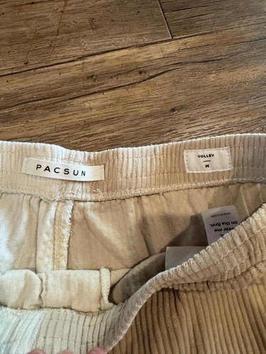 NWOT PacSun Split Corduroy Khaki and Beige Volley Shorts Sz M - Picture 6 of 8