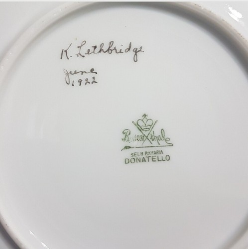 Antique Rosenthal Donatello Green Teacup & Saucer, Artist Signed, Hand Painted - Picture 6 of 9