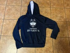 UCONN Huskies Youth Large fits sizes 16/18 pullover hoodie
