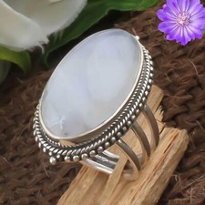 مقتنيات Rainbow Moonstone