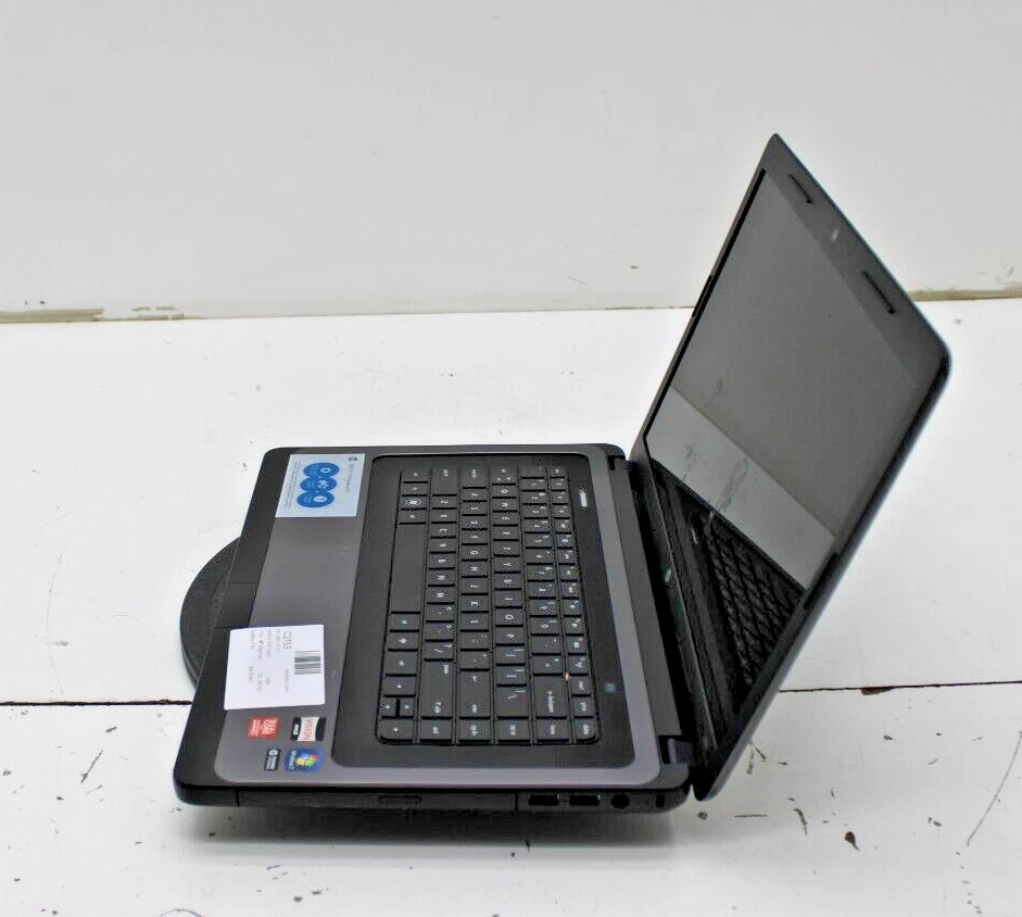 Ноутбук HP 2000-417nr AMD E-300 4 ГБ Ram твердотельный накопитель 128 ГБ без ОС или аккумулятора - Изображение 3 из 4