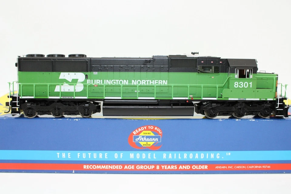 Athearn HO Scale BN Burlington Northern EMD SD60 Diesel Locomotive #8301 DCC Rdy - Image 2 of 4