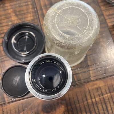 Vintage Carl Zeiss Sonnar 1:4 f=135mm Nr 3268398 with case