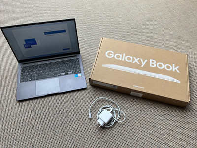 SAMSUNG Galaxy Book 3 15,6'' Core i5-1335U 16GB/512GB SSD Win11 OVP