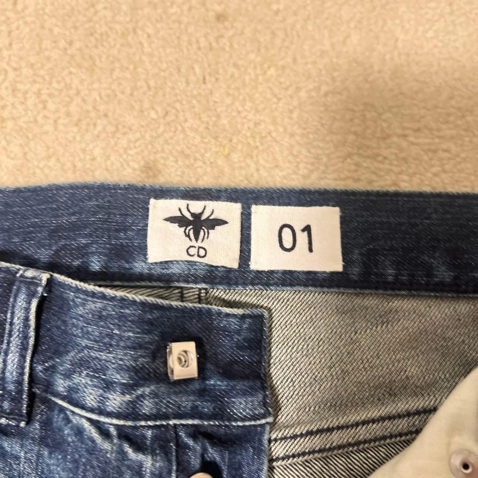 USADO [QUEDA DE PREÇO FINAL] JEANS RETO CHRISTIAN DIOR BOM - Imagem 4 de 4