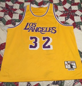 magic johnson 32 jersey
