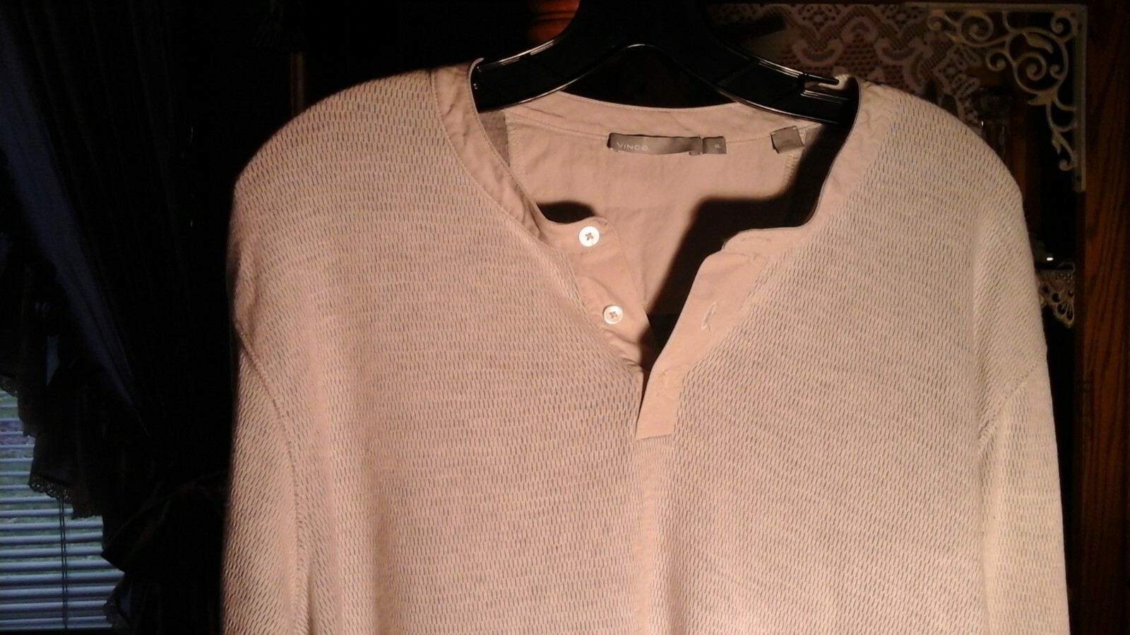 Picture 2 of 4