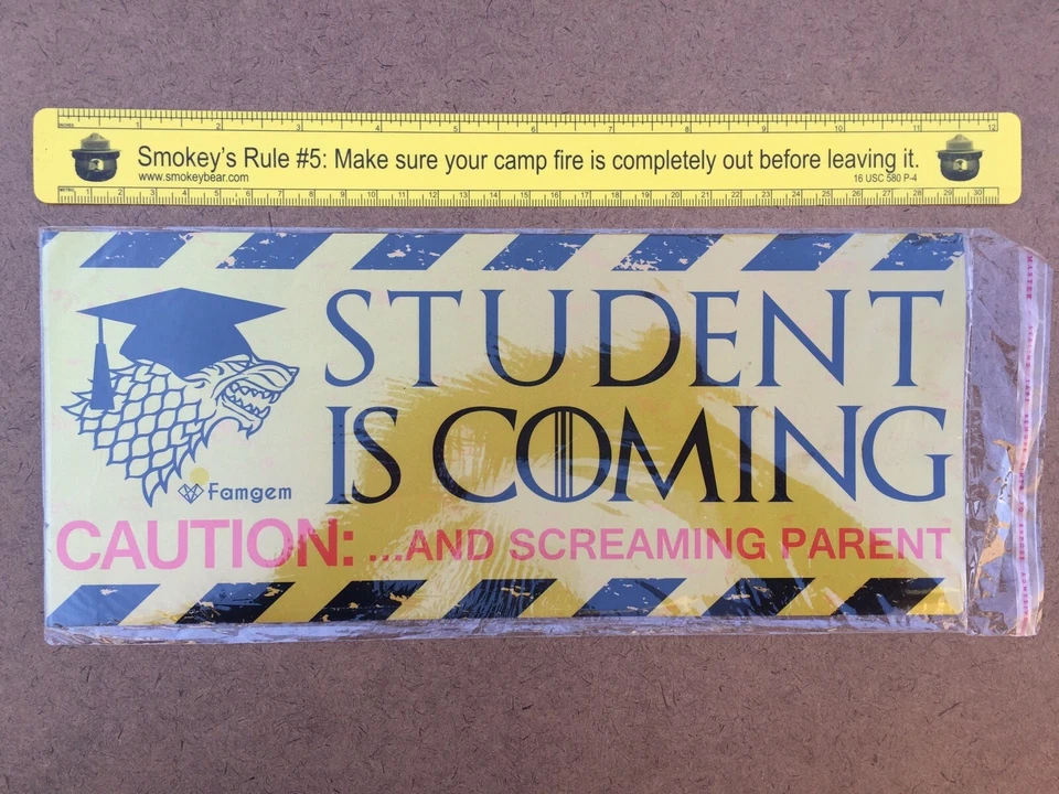 NOVO! Ímã de para-choque de carro pai orgulhoso formatura estudante Game Of Thrones - Imagem 4 de 4