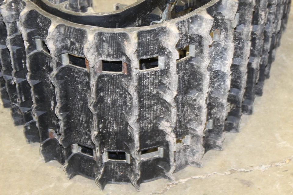 1993 Yamaha Exciter II ST Track 136 x 1 x 15 Challenger 679-9781 Camoplast - Image 3 of 4