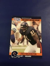 1990 Pro Set # 701 FRED WASHINGTON ROOKIE RC Chicago Bears Pack Fresh ! 