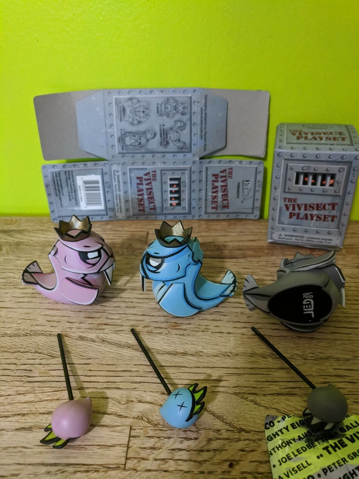 Juego Strangeco Vivisect King Of Deadbeets Joe Ledbetter Mono, Rojo y Azul Foto 2 de 4