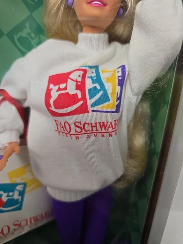1994 Mattel Shopping Spree Barbie FAO Schwartz Fifth Avenue NEW IN PACKAGE  - Picture 5 of 9