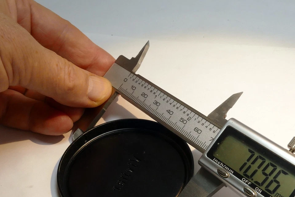 66mm Vivitar Metal Front lens Cap slip on type vintage - Image 4 of 4