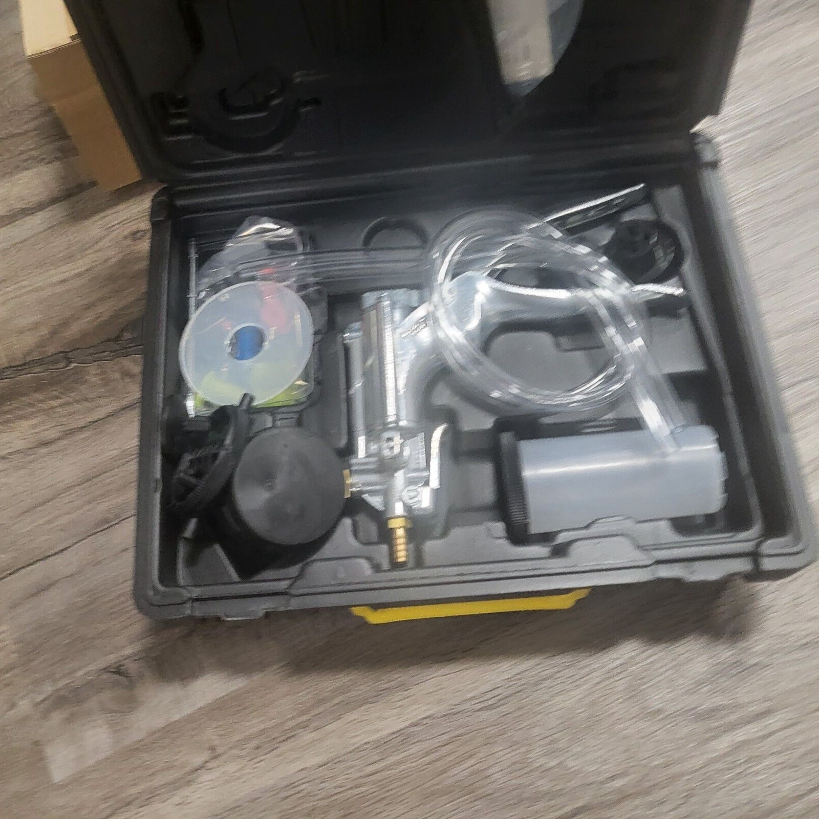 Silverline Elite Automotive Vacuum and Pressure Test Kit MV8500 by