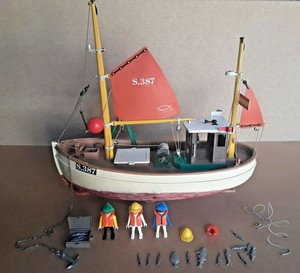 barco de pesca playmobil