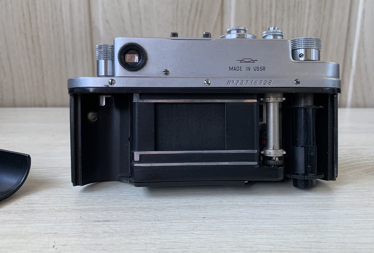 NICE] Vintage Collectible USSR Film Camera 35mm Zorki 4 w
