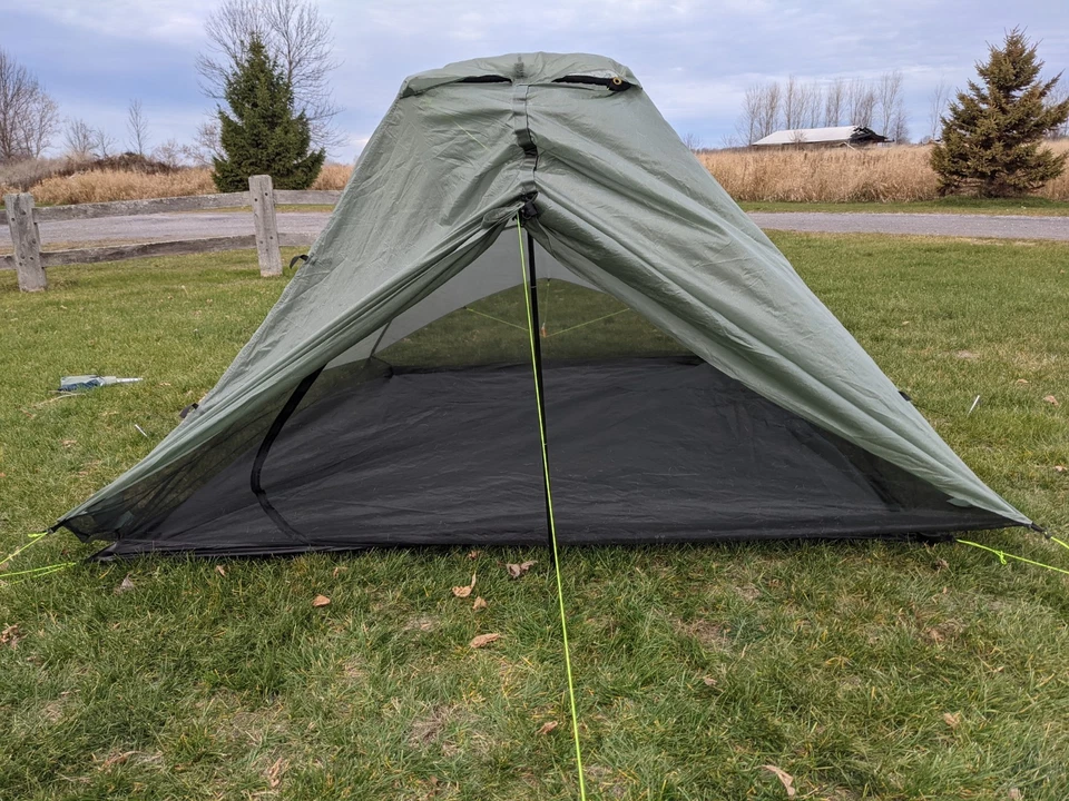 Classic Original Tarptent Squall 2 Ultralight tent. Near pristine used condition - Image 3 of 4