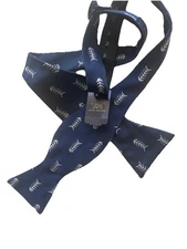 NWT Brooks Brothers Silk Bow Tie Navy With White Bonefish