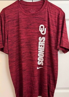 Nike The Nike Tee Drifit Oklahoma Sooners Themed Men s L Short Sleeve T Shirt