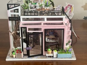 Mayberry Street Miniatures Music Studio Dollhouse  Constructed And Furnished 