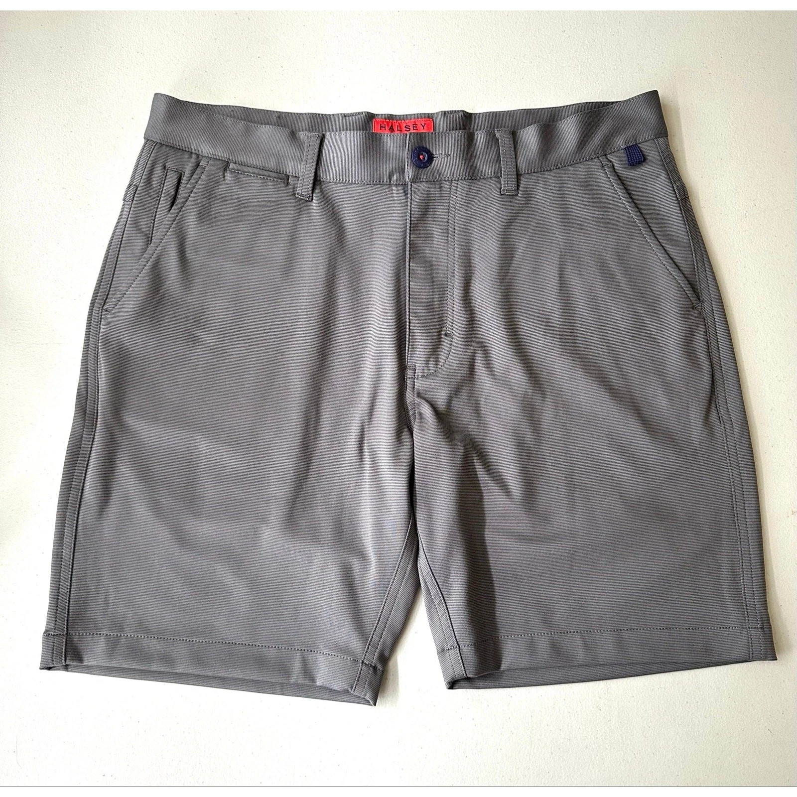 Halsey 44 Sport Breakwater Mens Golf Shorts Size 34 Gray Performance Stretch