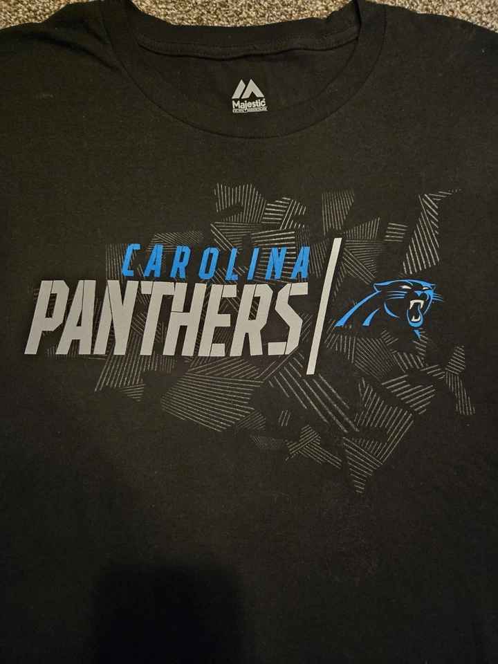 Camiseta majestuosa negra de los Carolina Panthers de la NFL talla grande Foto 3 de 4
