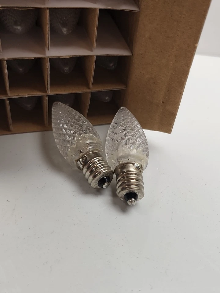 25 Quantity Halco C7CL/FC/LED NIB 80510 Clear C7 LED Candelabra Bulbs 👍new  - Image 4 of 4