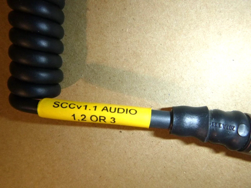 Motorola jedi SCCv1.1 Audio Cable W/8Pin Circular Mil Connector 5995-01-685-5498 - Image 4 of 4