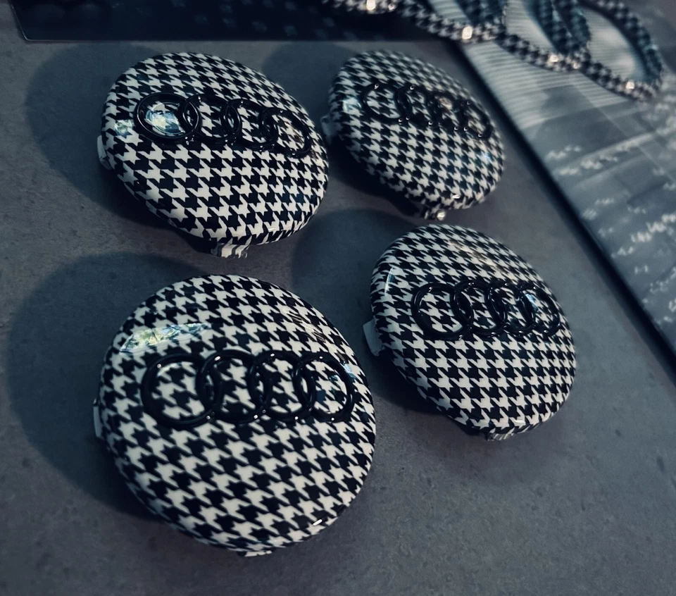 Juego de tapacubos centrales de rueda pata de gallo blanco y negro Audi A3 A4 S4 x4 OEM 4B0-601-170 Foto 2 de 4