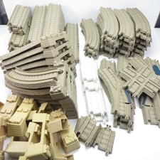 Thomas  Friends Trackmaster Mattel Tan Track Lot of 108 Pieces