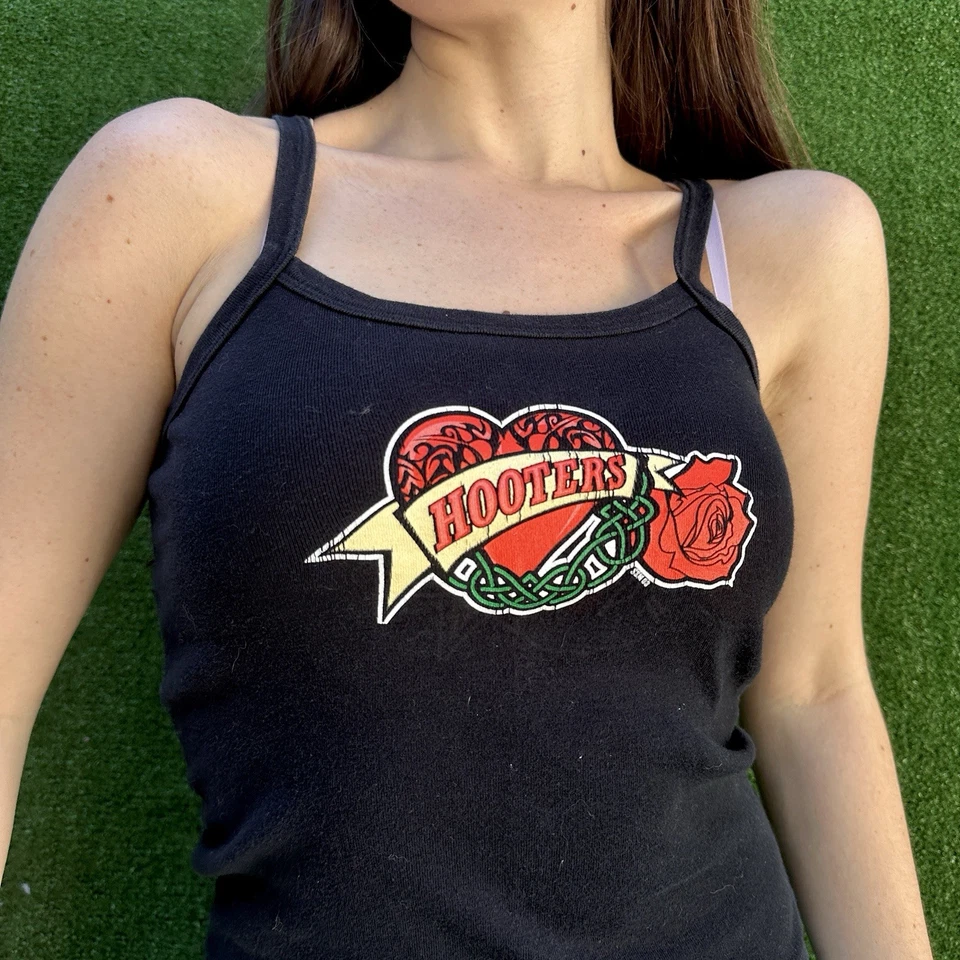 Camiseta sin mangas vintage Y2K Hooters negra rosa talla mediana ajustada EE. UU. Foto 2 de 4