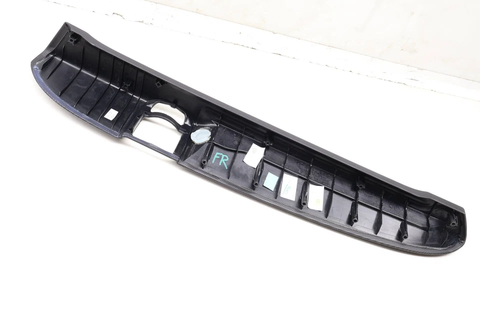 AUDI TT RS QUATTRO 2012-2014 - Panel puerta delantera derecha tirador/reposabrazos 8J1867174 Foto 4 de 4