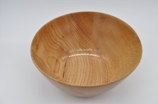 10" Handmade Wooden Red Oak Bowl Beautiful Wooden Grain Rich Tones 10 X 10 X 4"