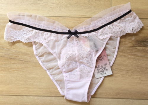 NWT Vintage Victoria's Secret Dream Angels Sheer Mesh Lace Cheekini Panties L