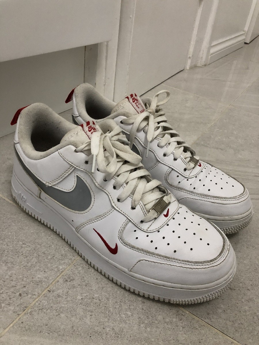 Nike Air Force men's trainers size D06709-100 UK