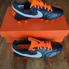 nike premier 11