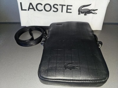 Lacoste Handyumhängetasche Echtleder schwarz Integrierte induktive Powerbank...