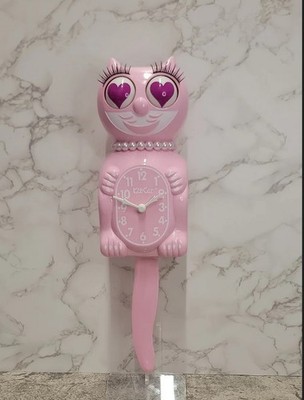 Rare Bubblegum Lady Kit-Cat Klock clock with Magenta Heart eyes