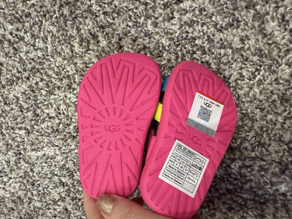 Sandalias Baby UGG Multicolor Neón NUEVAS CON CAJA Talla 02/03 O 6-12 Meses Foto 3 de 4