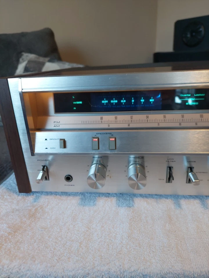 Receptor estéreo AM/FM Pioneer SX-3800 se enciende con algunos problemas - ¡¡¡LEER!!! Sin sonido Foto 4 de 4