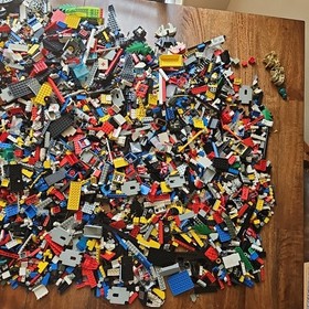 LEGO Pirates: Black Seas Barracuda (6285) & Pirates 6274 Caribbean Clipper Read