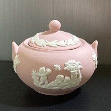 Rosa Wedgewood Jasperware Miniatur Zuckerdose mit Deckel 