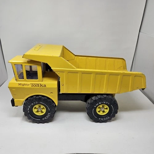 Vintage Mighty Tonka Large Yellow Pressed Steel Dump Truck XMB-975 Tires 1970's