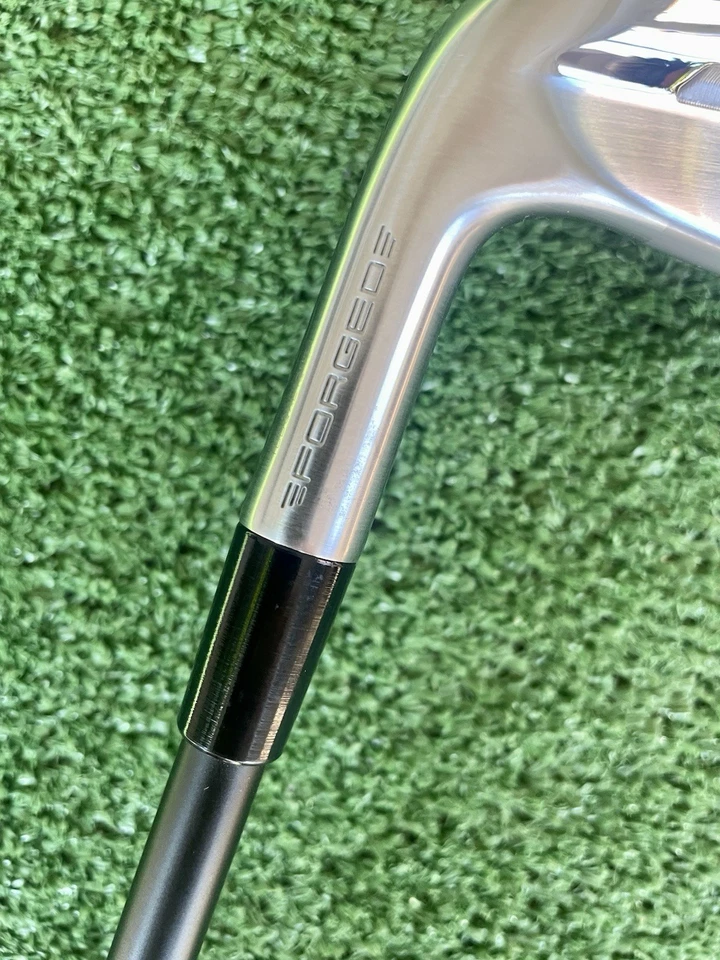 Taylormade P790 Irons 6-PW Regular Flex Graphite Left Handed Mens Golf Clubs - Image 2 of 4